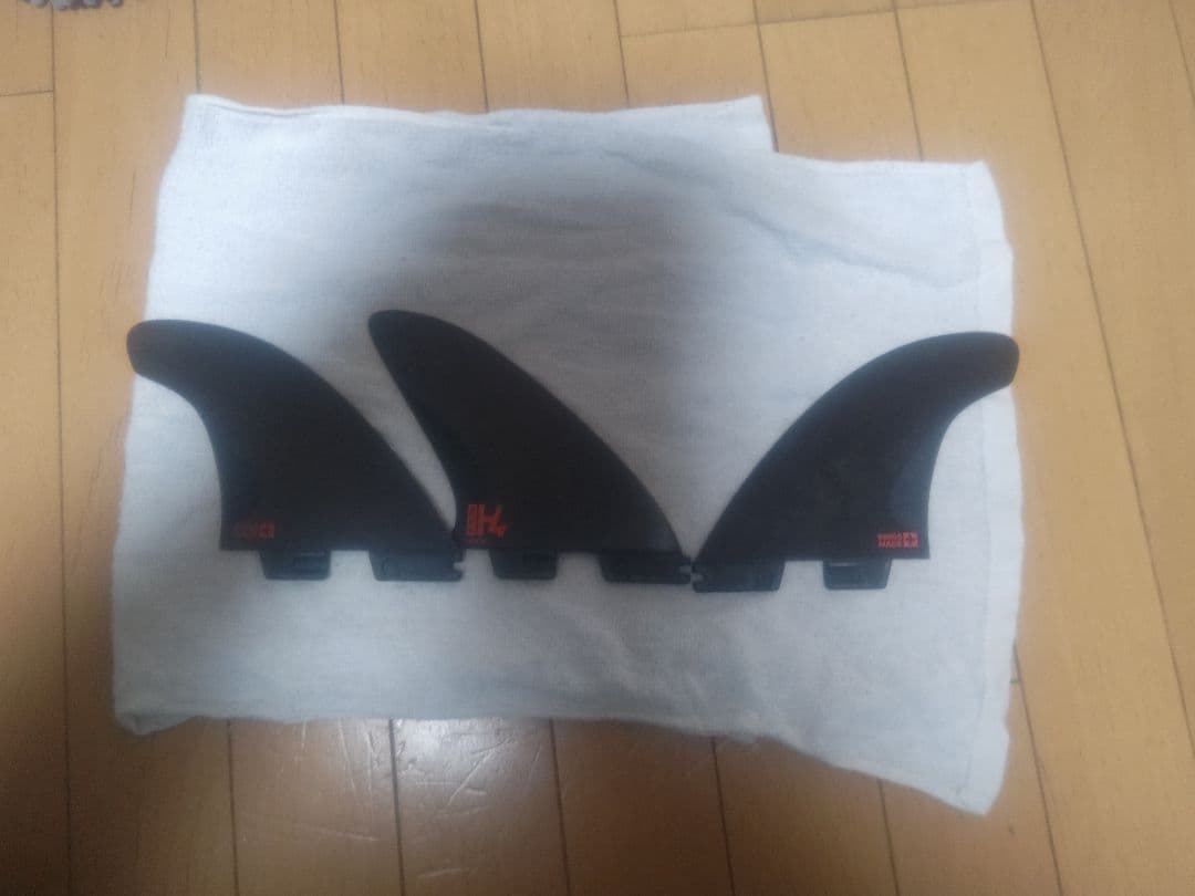 FCS H4 ラージフィン 3枚セット ブラック