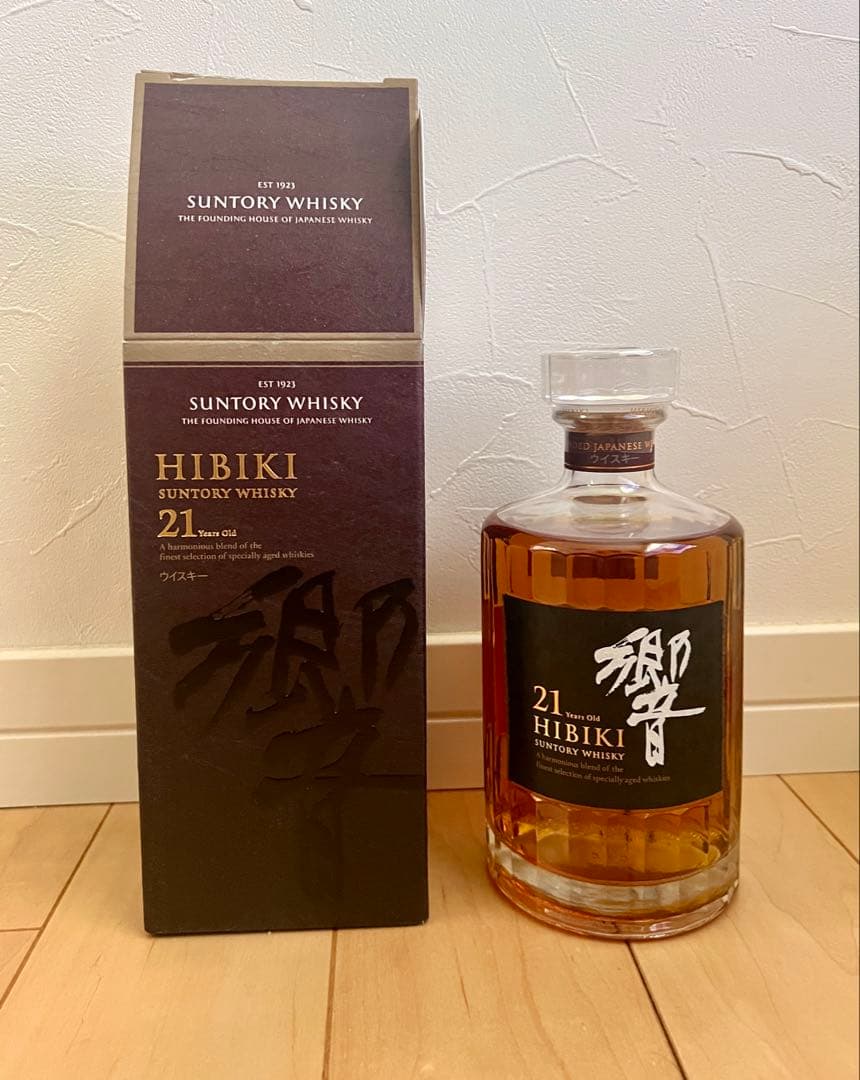 響 Hibiki 21年 ブレンデッドウイスキー 700ml サントリー