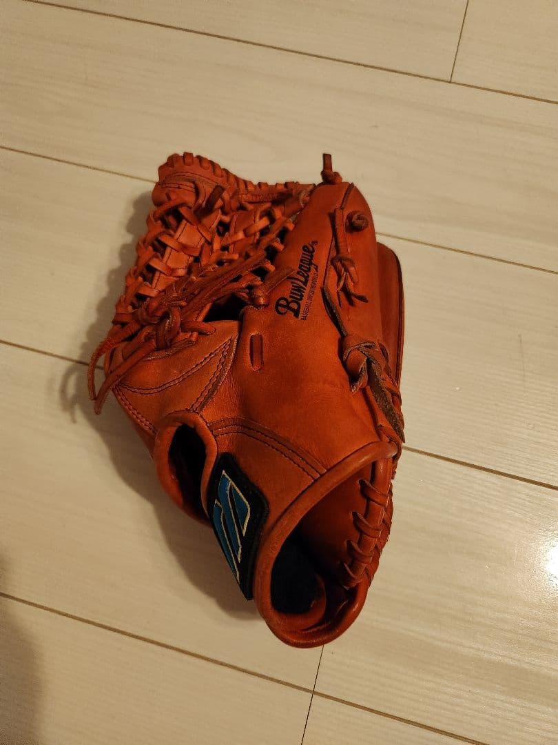 美品　mizuno一般軟式用グラブ　外野手用右投げ
