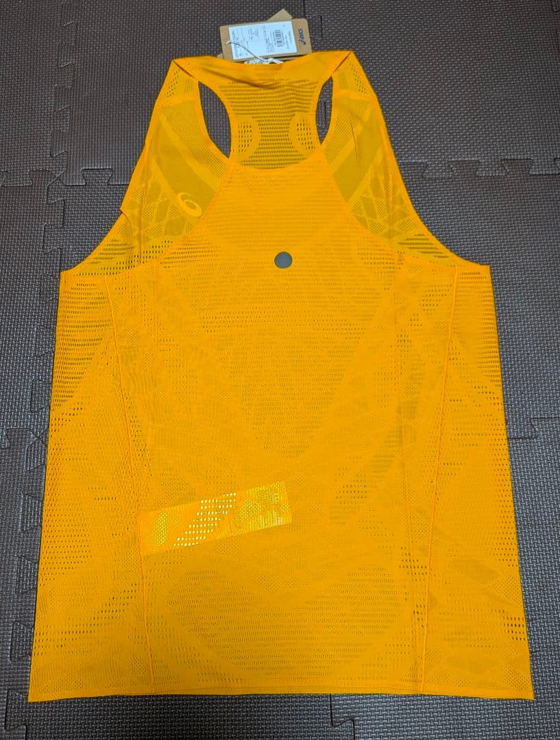 新品未使用 アシックス RUN シングレット　Sサイズ