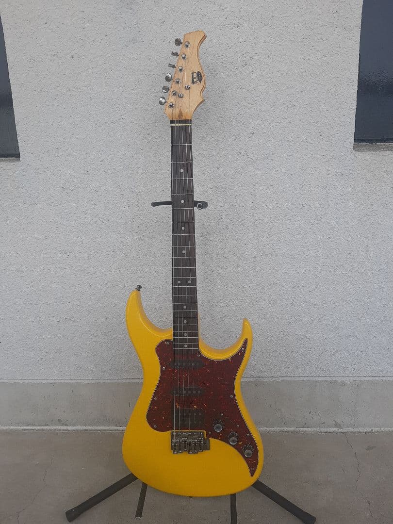 最終値下げレアAXLストラトタイプギター