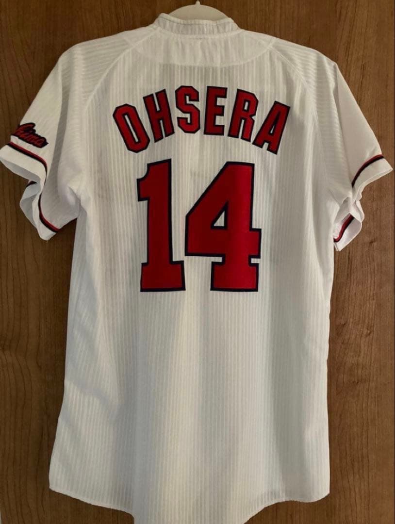 広島東洋カープ　ハイクオリティユニフォーム　大瀬良大地サイン入り　M