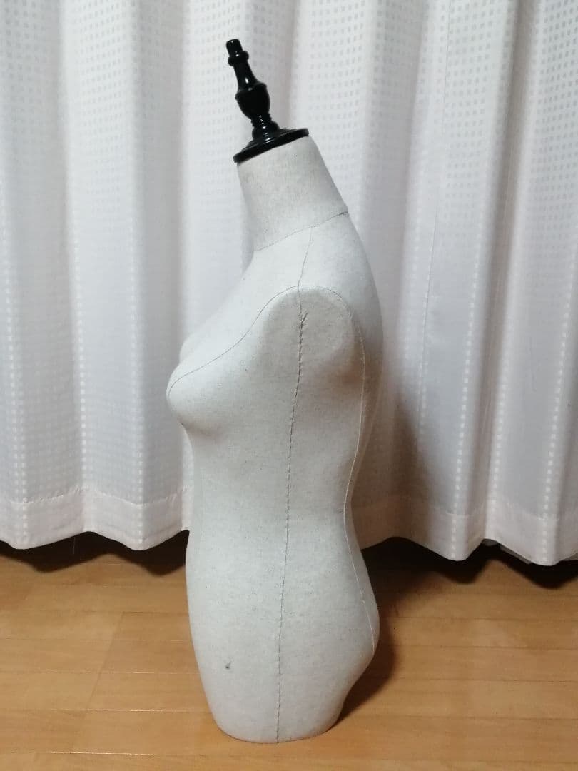 トルソー マネキン ボディ レディース 上半身用 店舗 展示用 ディスプレイ