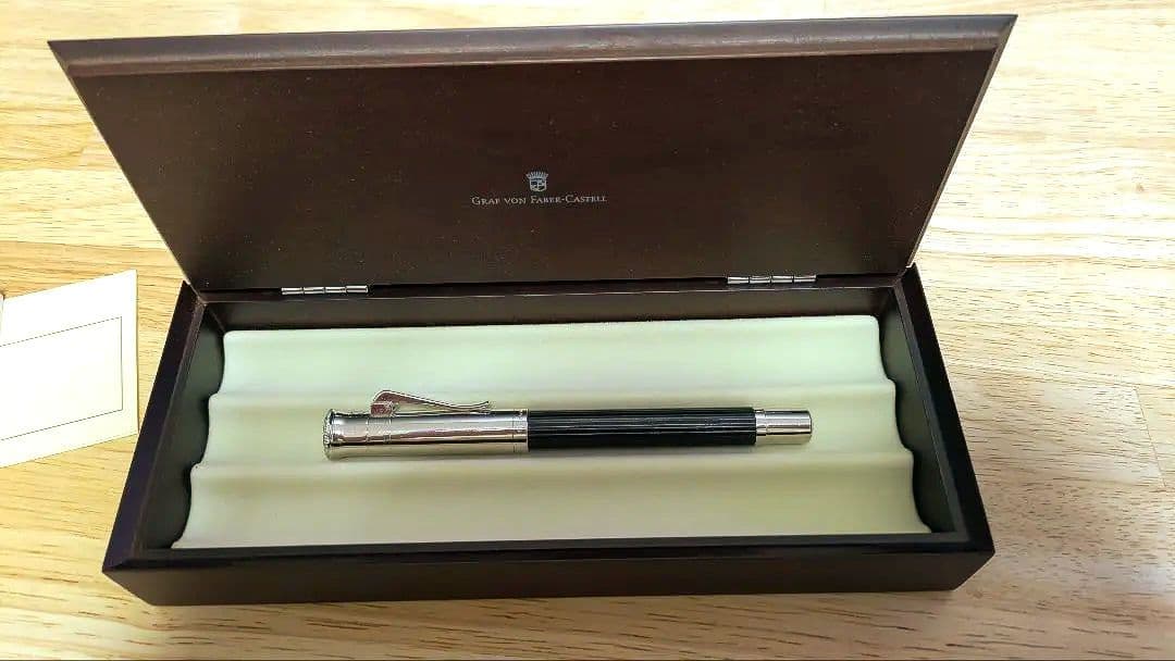 ファーバーカステル伯爵コレクション グラナディラ 万年筆︰F 純正インクセット