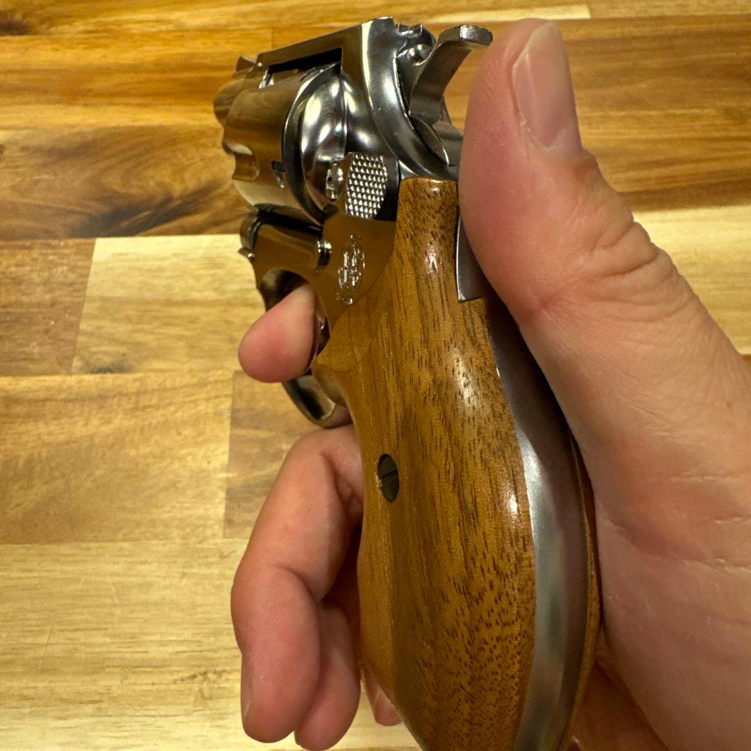 マルシンS&W M60 38.S&W.SPLチーフスペシャルリアルウッドグリップ