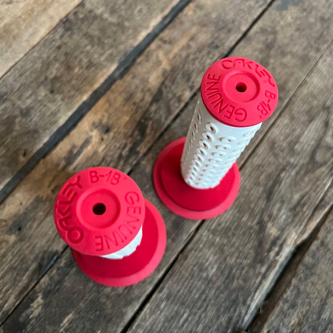 OAKLEY B-1B グリップ 2010復刻 未使用