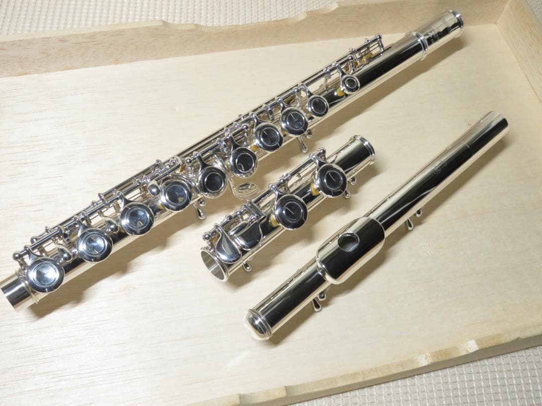 全タンポ＆ヘッド・コルク交換済　超美品　フルート　ヤマハ　411　後期型最終