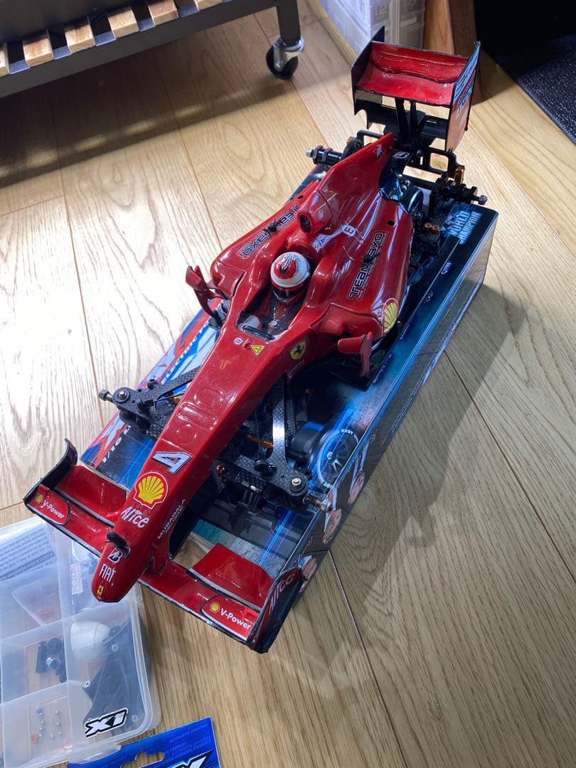 XRAY X1 メカ付き　オプション多数組み込み　新品＆中古タイヤ多数