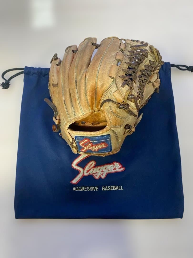 Slugger AGGRESSIVE BASEBALL 軟式グローブ 内野手