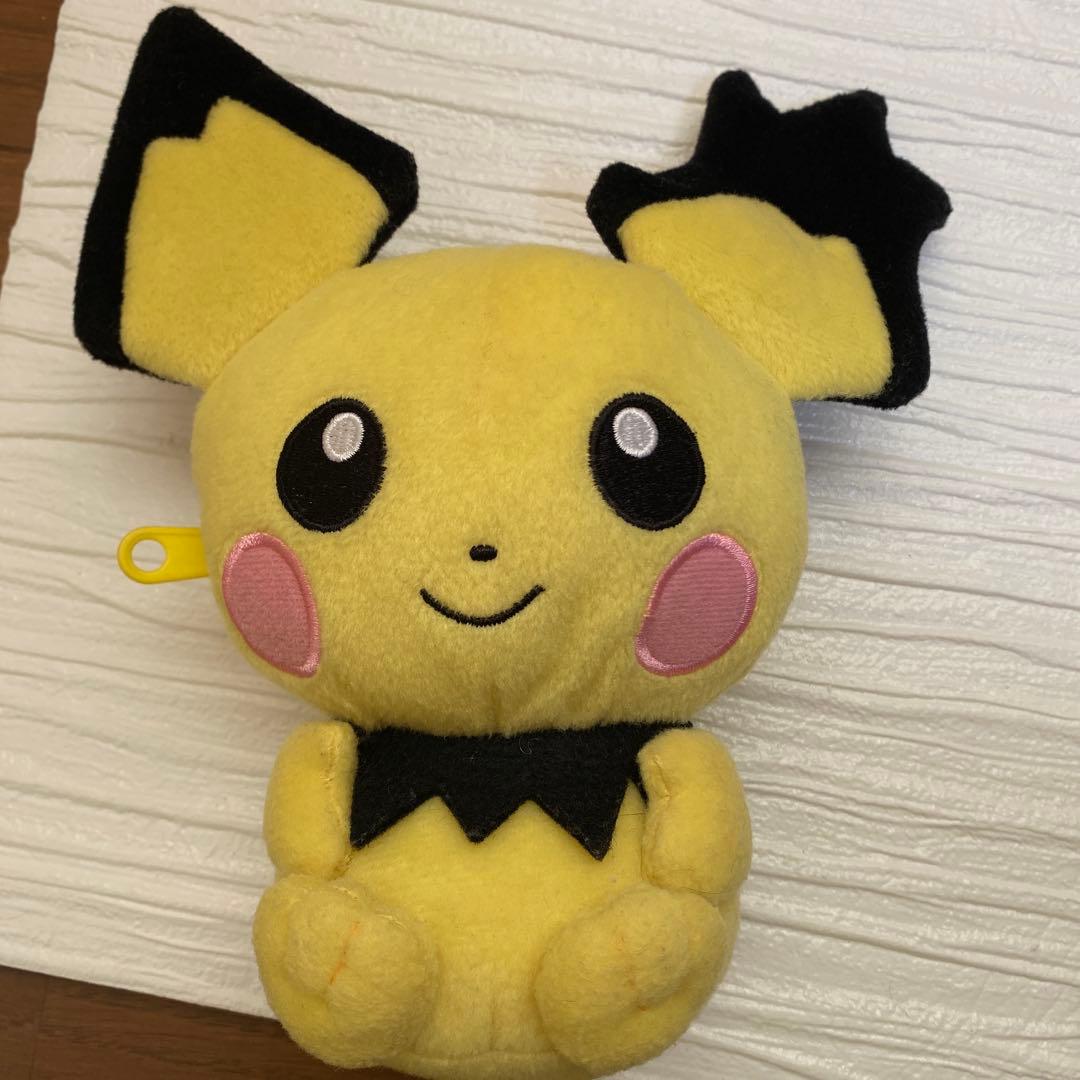 ポケモンぬいぐるみ　くるりんこ　ギザみみピチュー