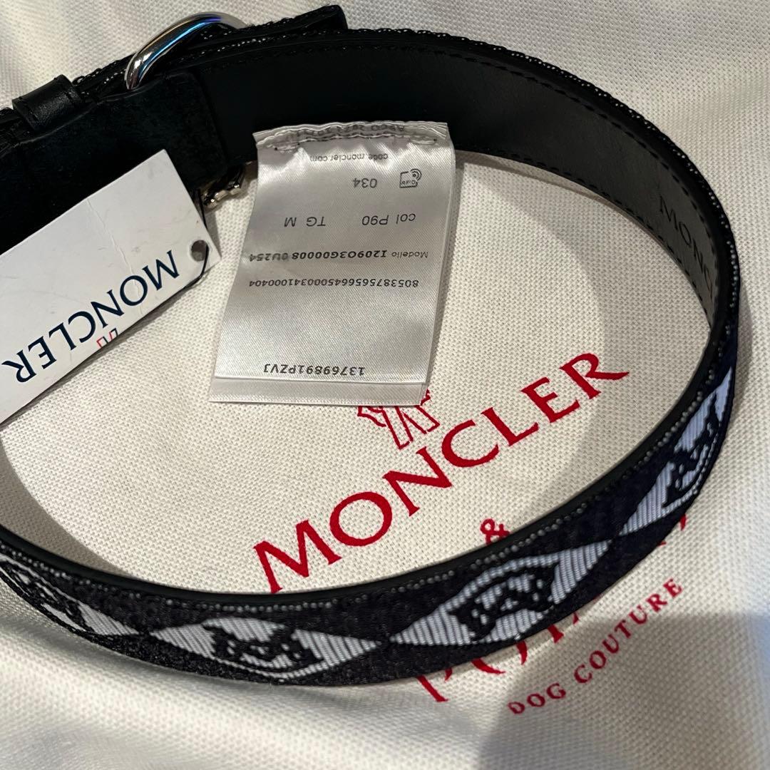 モンクレール　犬用リード&首輪セット　黒系　シグネチャー柄　ロゴが目立つ　高級