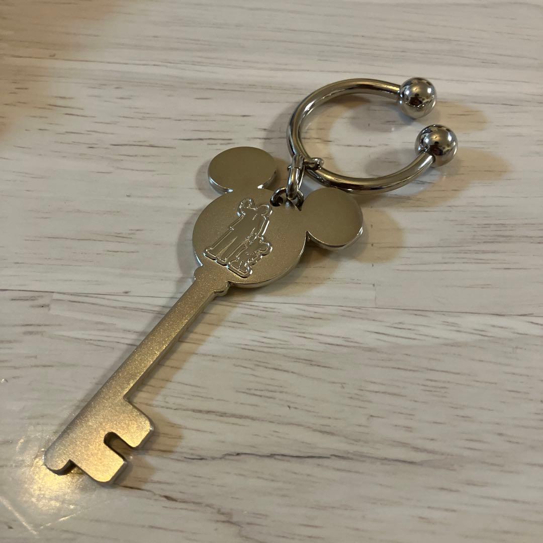 【✨超レア✨未使用】ディズニーマジカルキャスト 受賞記念キーリング