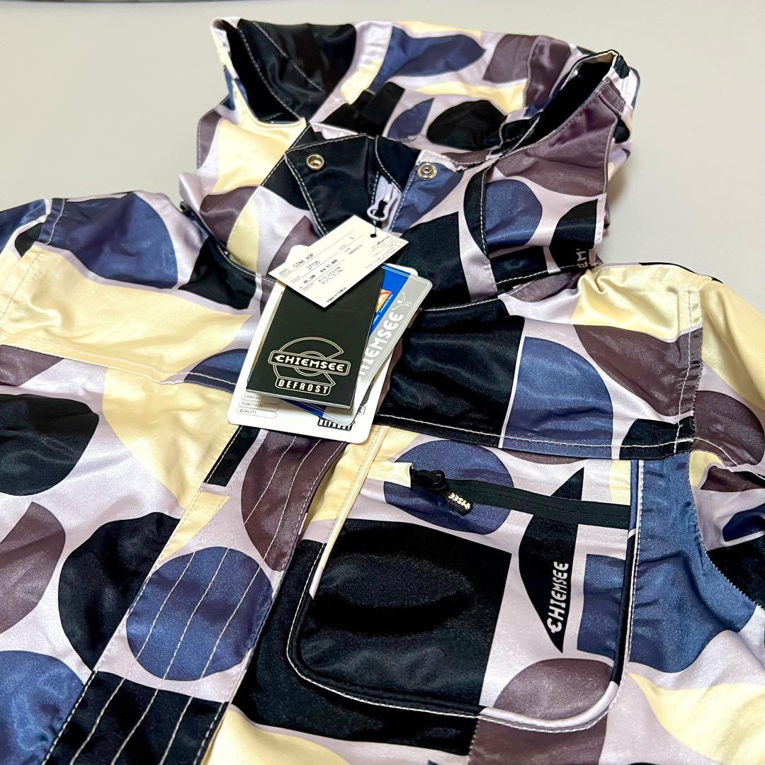 新品 CHIEMSEE キムジー スキーウェア スノーボードウェア ジャケット