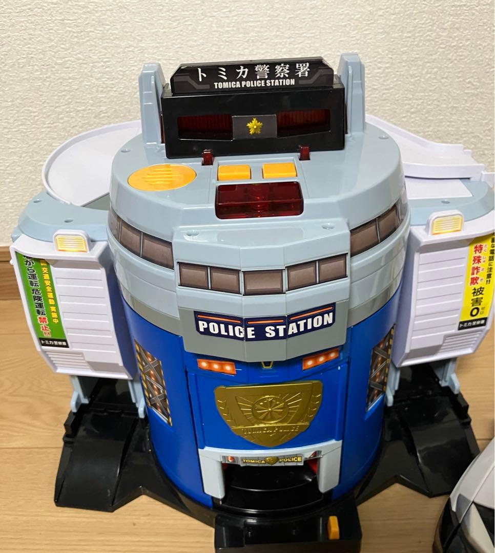 4点⭐︎トミカ DXポリステーションデカパトカー ANAジェットビルドシティ警察署