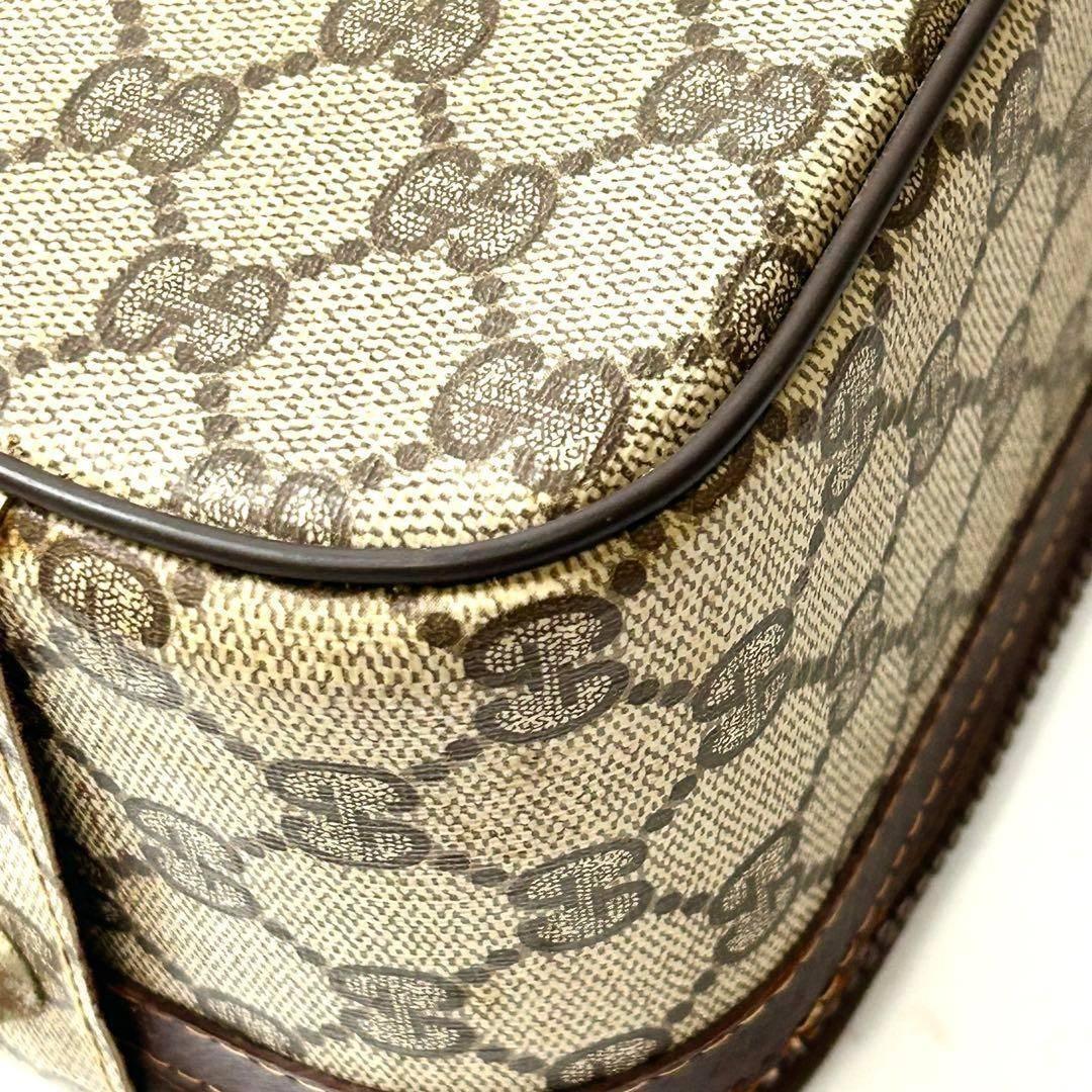 グッチ　オリベッティ　タイプライター　olivetti Lettera 32