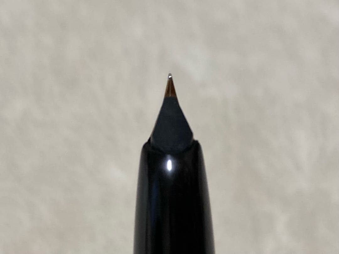 モンブラン万年筆　22 ウイングニブ　黒　14K（洗浄済）