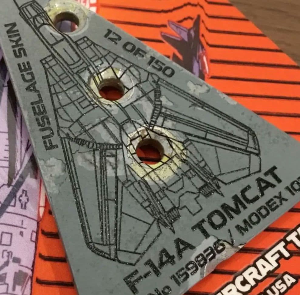 レア部位　F-14戦闘機　フライトタグキーホルダーアメリカ海軍飛行機TOPGUN