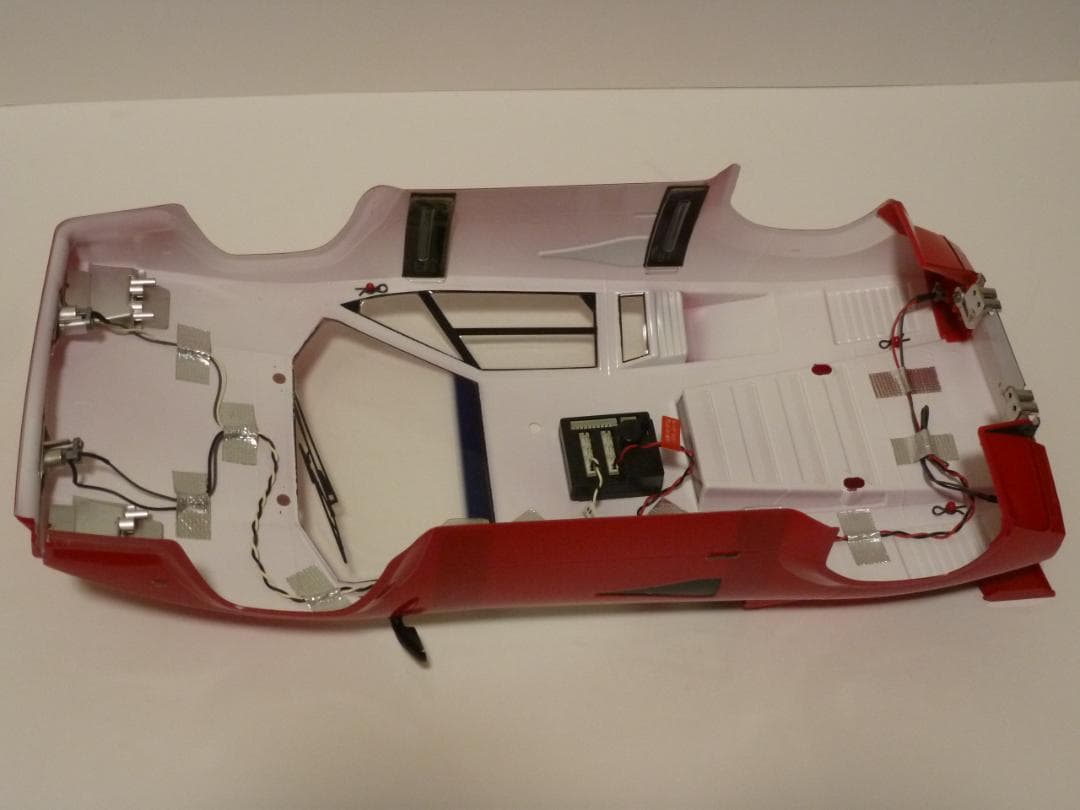 タミヤ ランボルギーニカウンタックLP500S 1/10スケール ラジコン