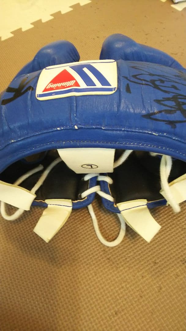 坂本博之サイン入りヘッドギア