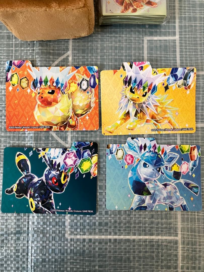 ポケモンカード　海外　プレイマット　デッキケース　デッキシールド　イーブイ