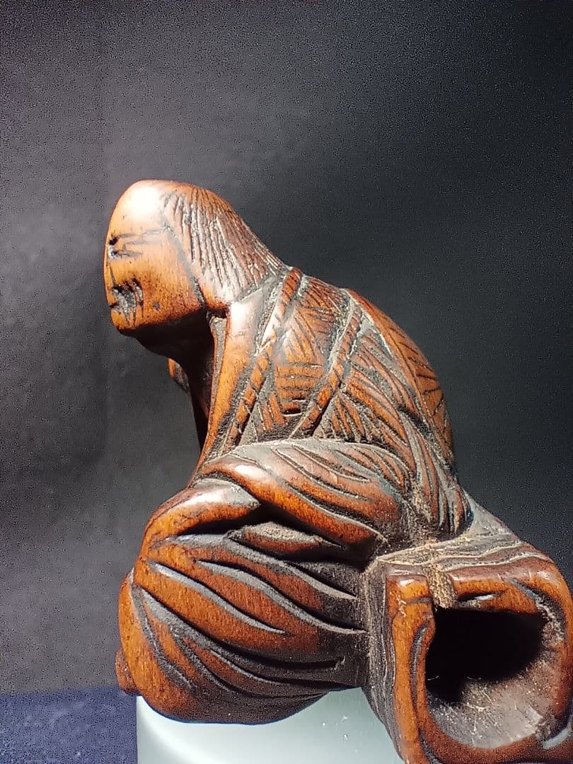 江戸時代 柘植彫 根付 「卒塔婆小町」