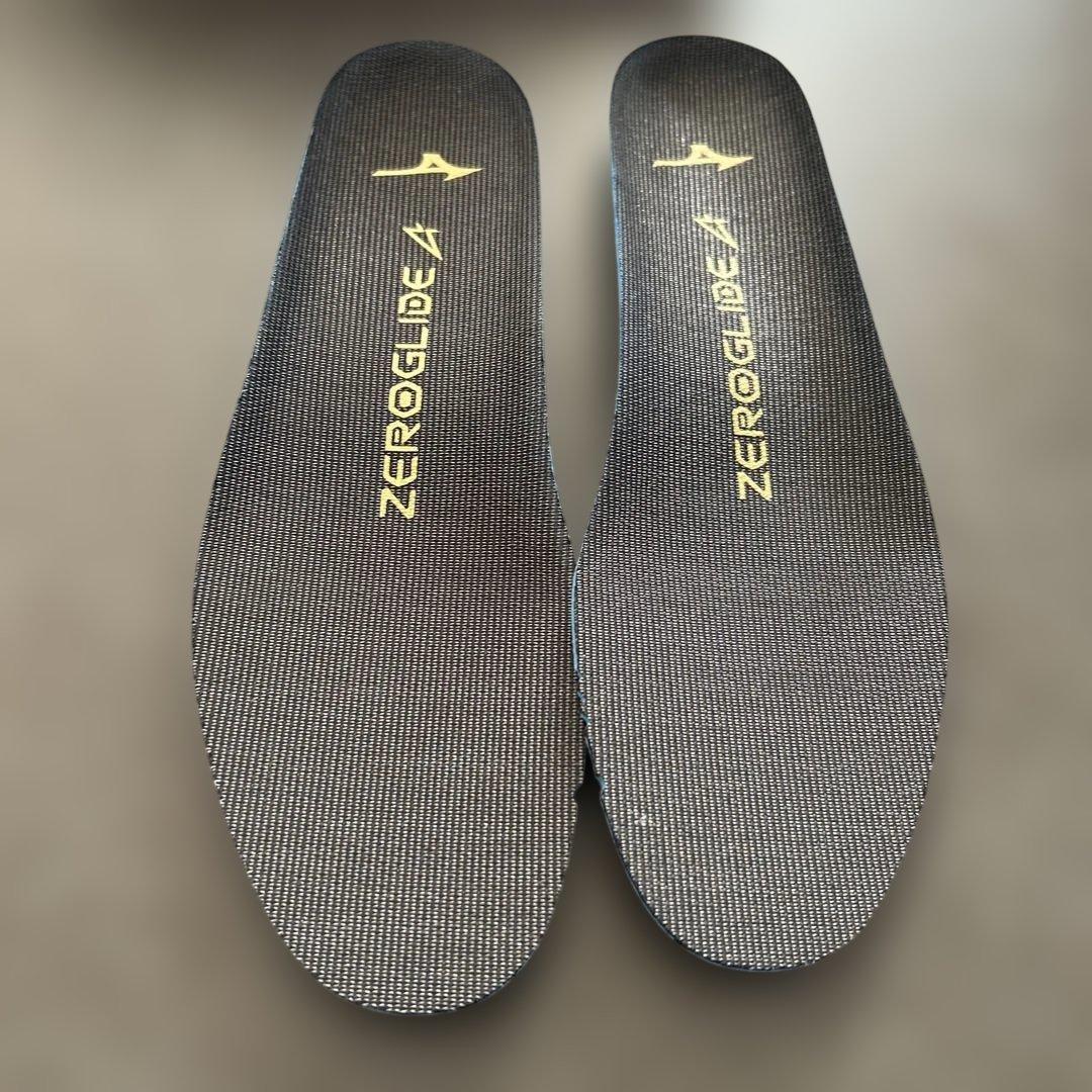 Mizuno Alpha サッカーシューズ ホワイト/マルチカラー　23.5cm