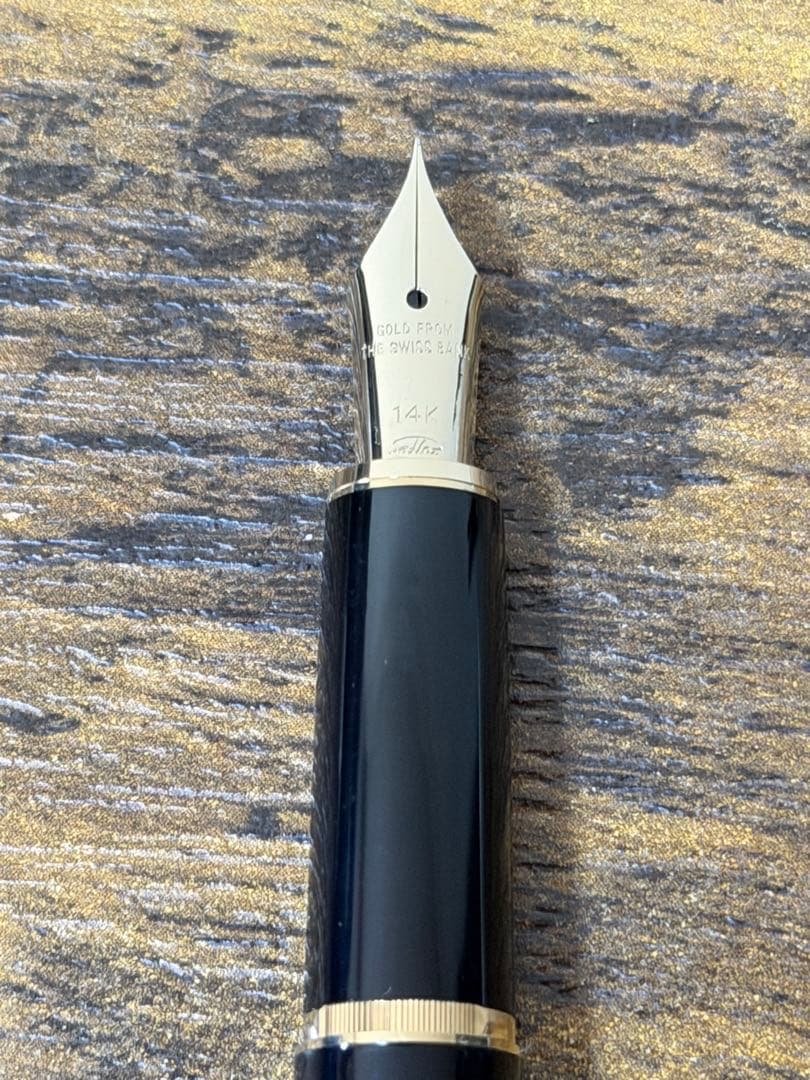 新品未使用　GOLD FROM THE SWISS BANK セーラー　万年筆