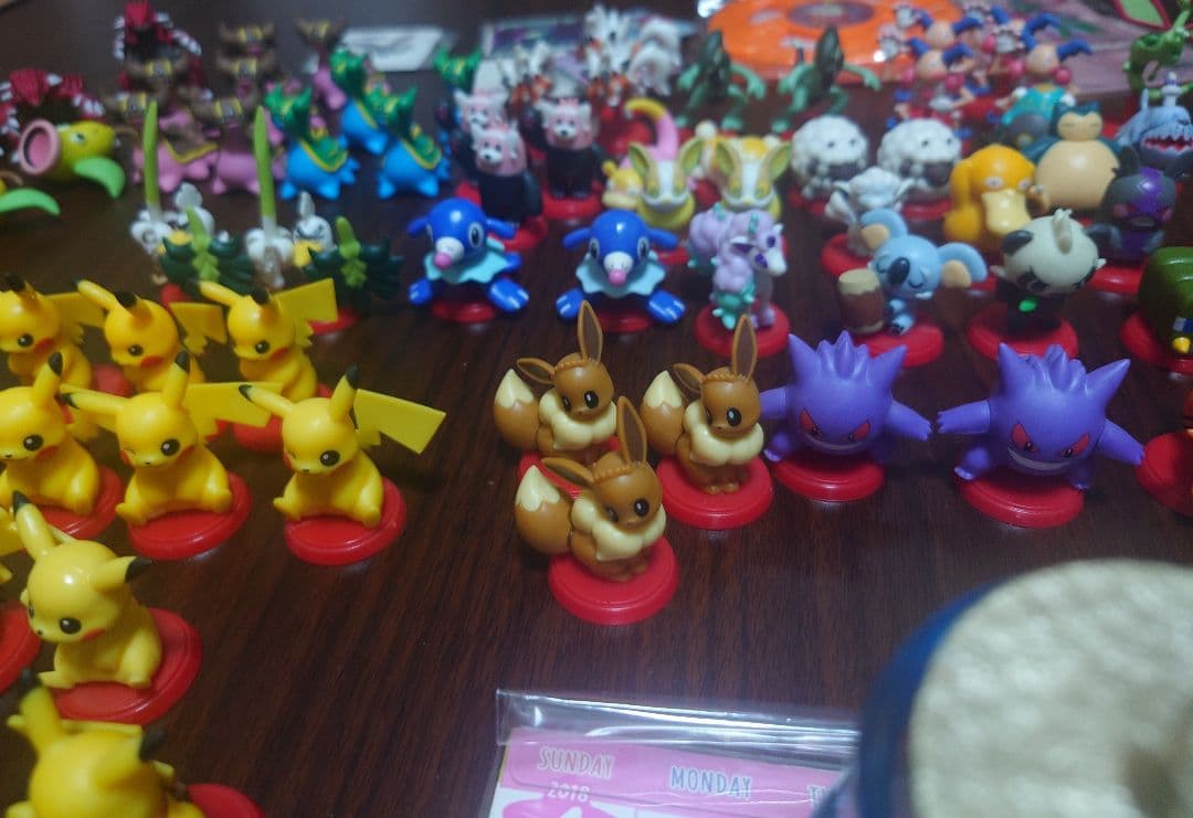 ポケモン・星のカービィ　まとめ売り　９２点