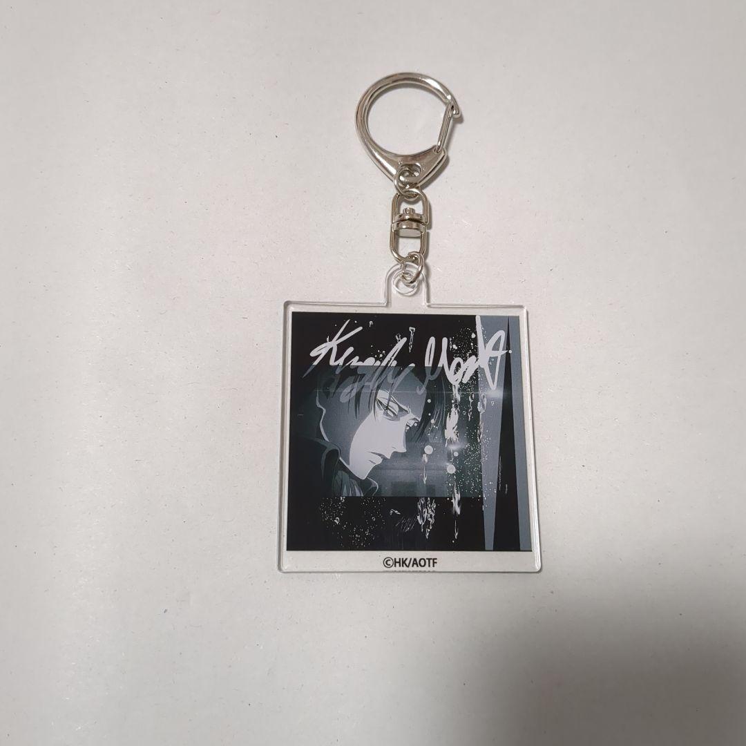 リヴァイ　グッズ　リヴァイ　アクリルキーホルダー　進撃の巨人　グッズ