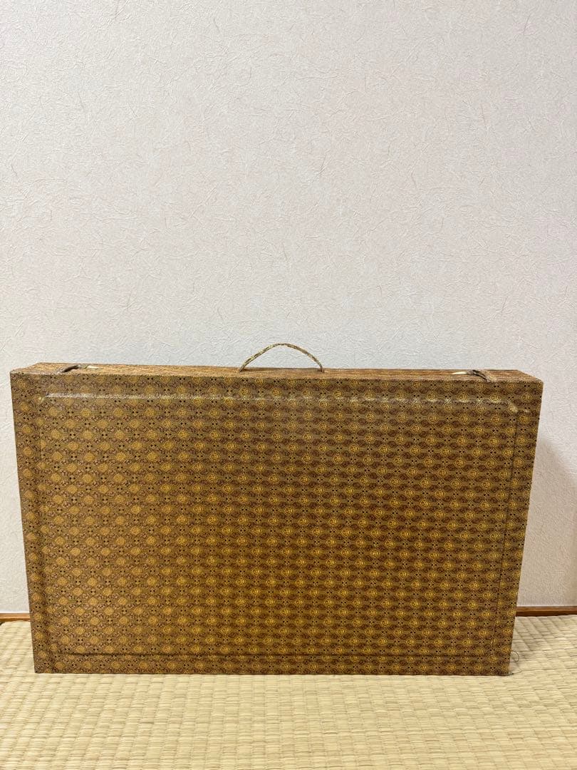 中国美術 透彫刻 軍配 高48cm幅28cm 台座・箱付 両面 団扇