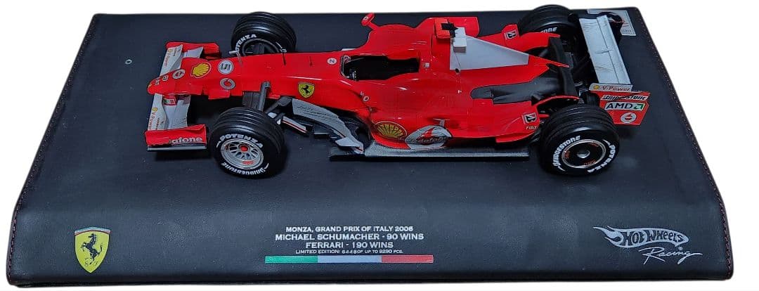 1/18 Hot Wheels Ferrari 248 F1 シューマッハ #5