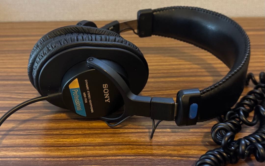 SONY MDR-7506 スタジオモニターヘッドホン