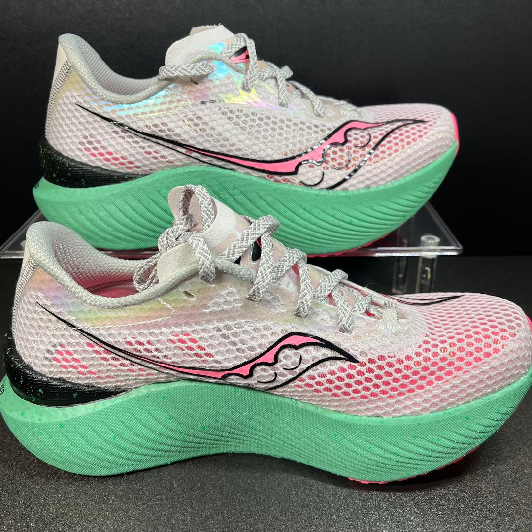 【未使用23.0cm】サッカニーエンドルフィンプロ3