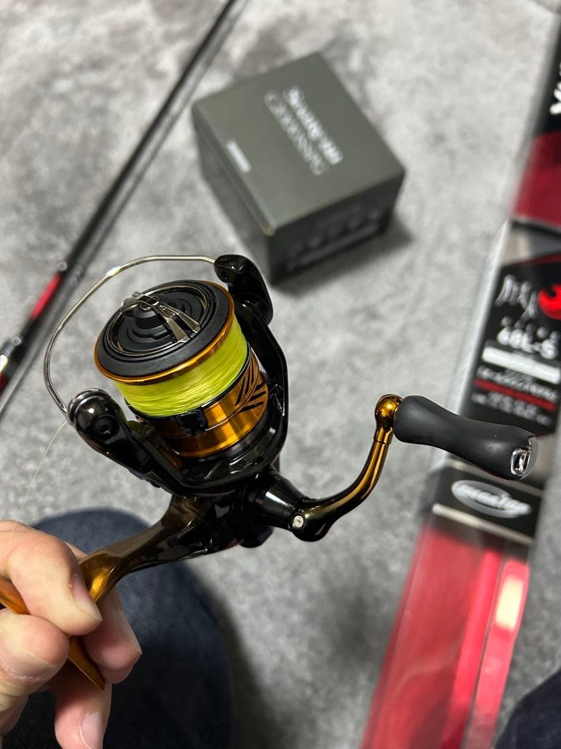 超美品ソアレBB スピニングリール　エステルライン付き