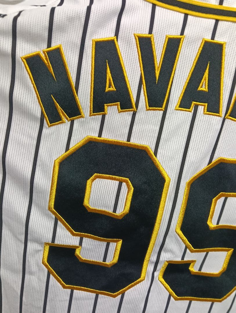 激レア！ 阪神タイガース ホームユニフォーム ミズノ製 ／#99 ナバーロ／L