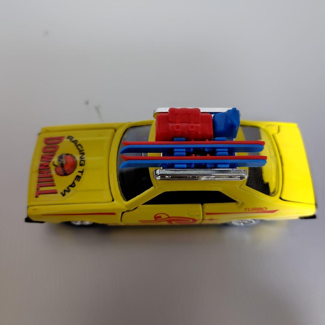 トミカダンディ　レジャーカー　ニッサンスカイラインターボ　スキー