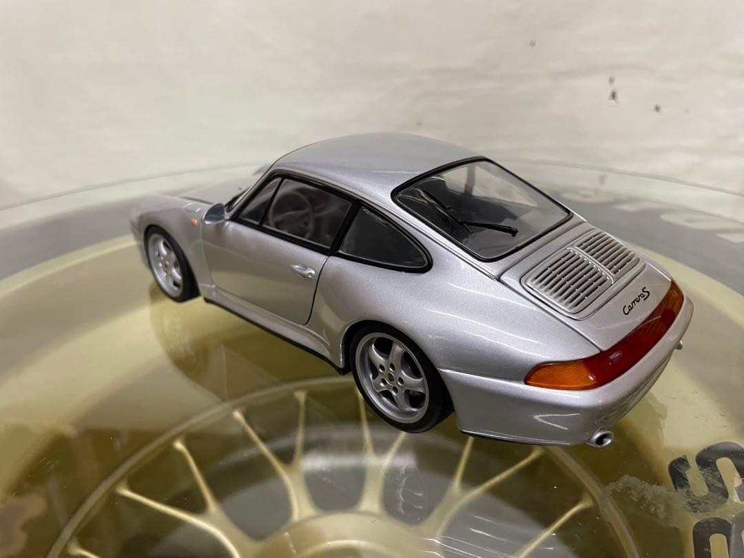 UTモデル　ポルシェ911カレラS