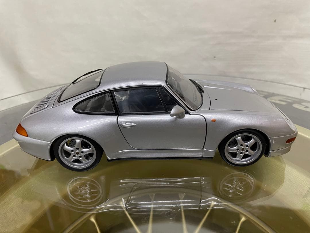 UTモデル　ポルシェ911カレラS