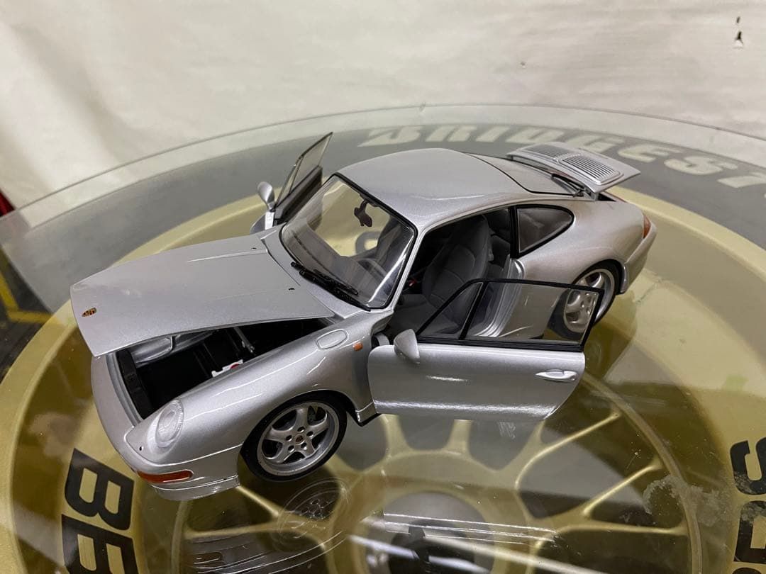 UTモデル　ポルシェ911カレラS