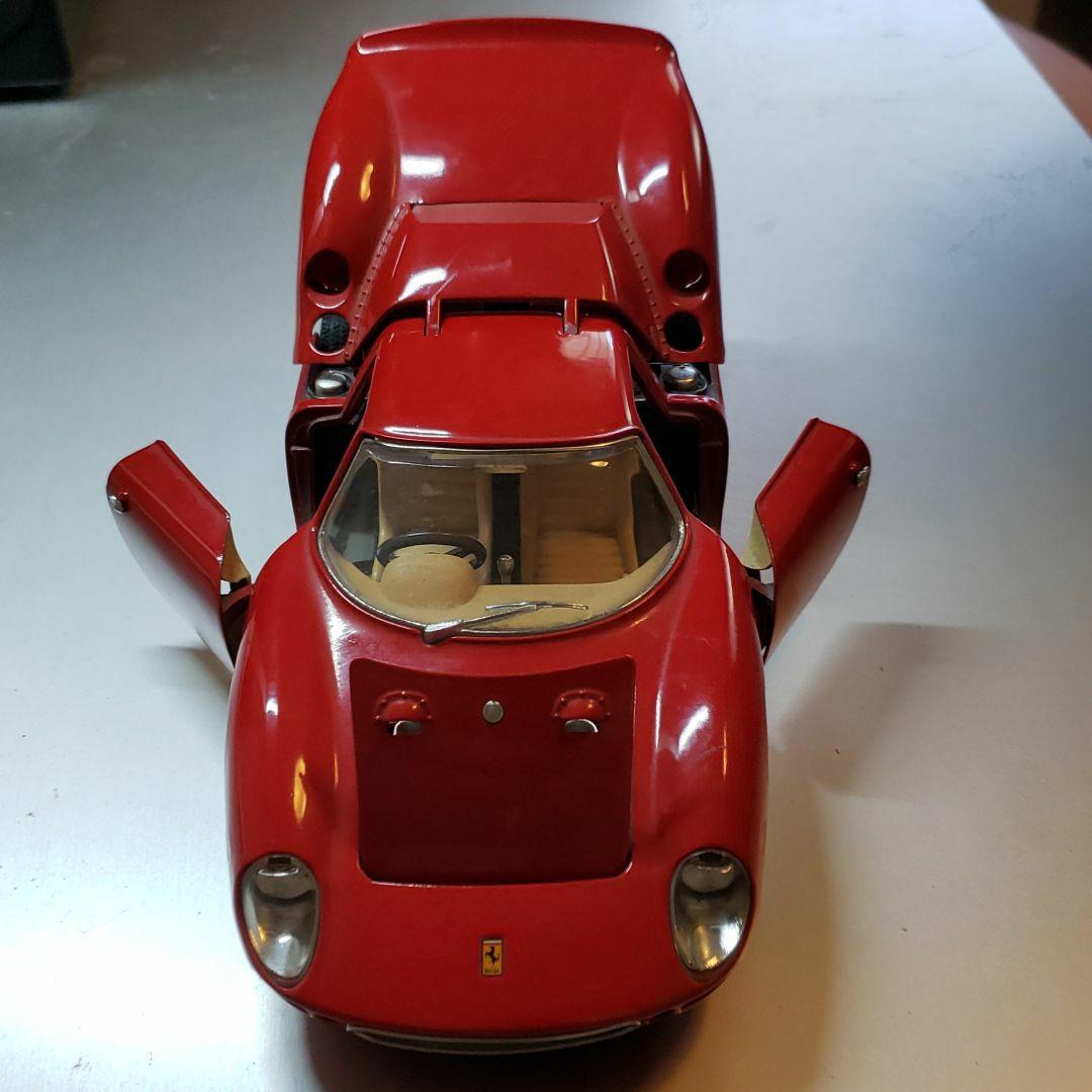 FERRARI　250LEMANS 1/18スケール