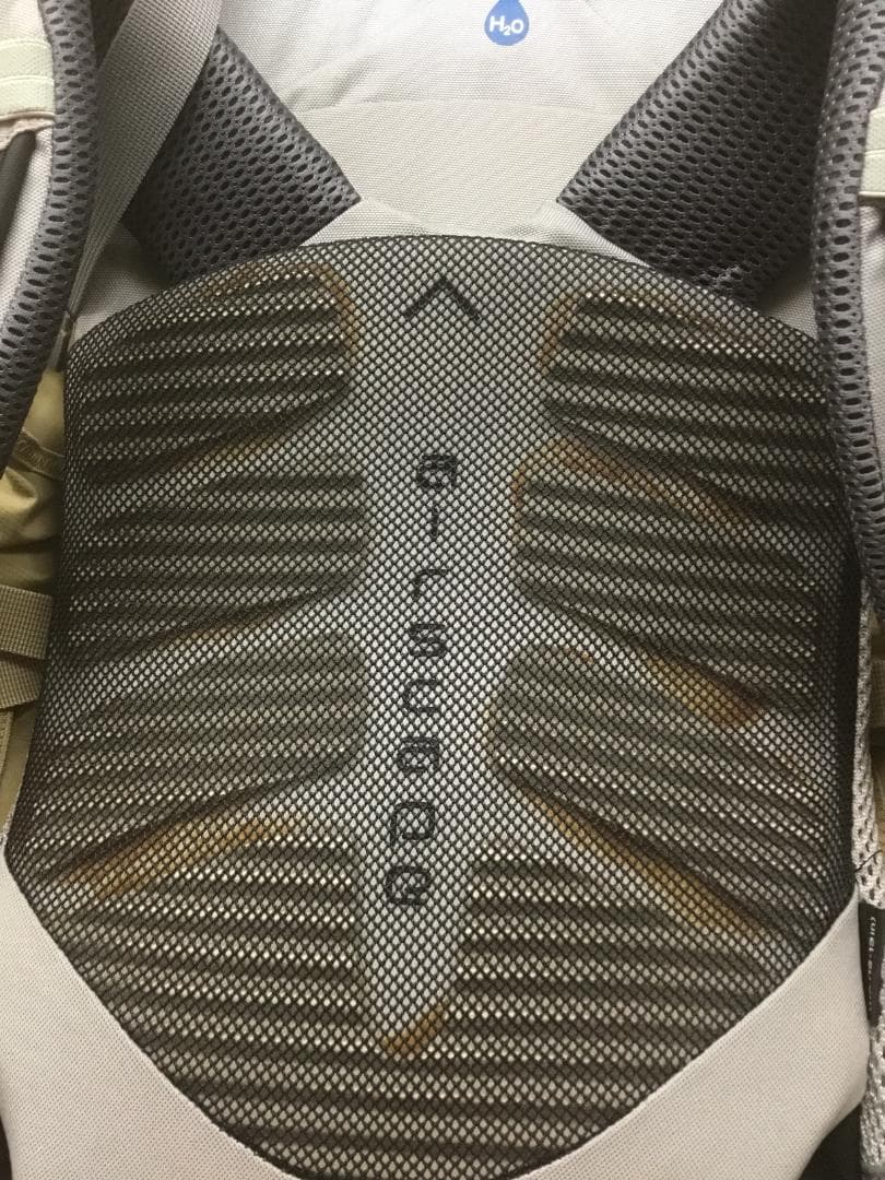 OSPREY ariel 55 登山用 リュック ザック カーキ