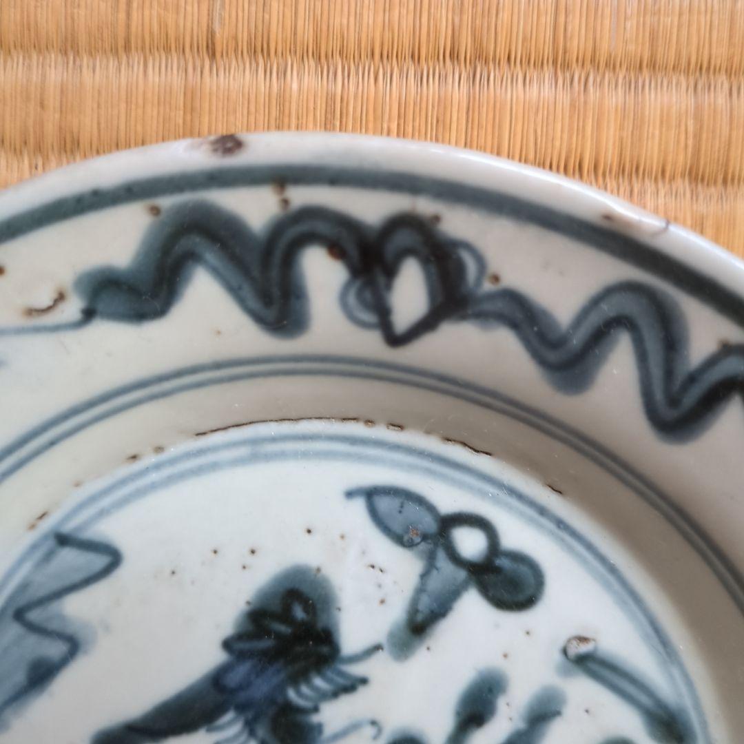 青い絵付けの陶器製平皿　呉須手　皿　骨董品