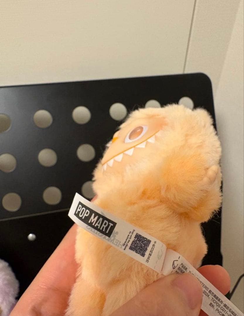 【正規品】labubu Big into Energy 6体(回転式ケース付)