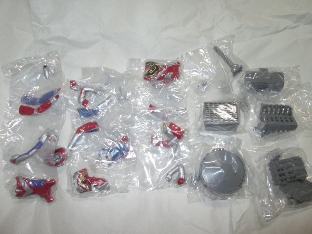 新品未開封　アルティメットルミナス ウルトラ6兄弟 ティガ ザラブ星人 セット