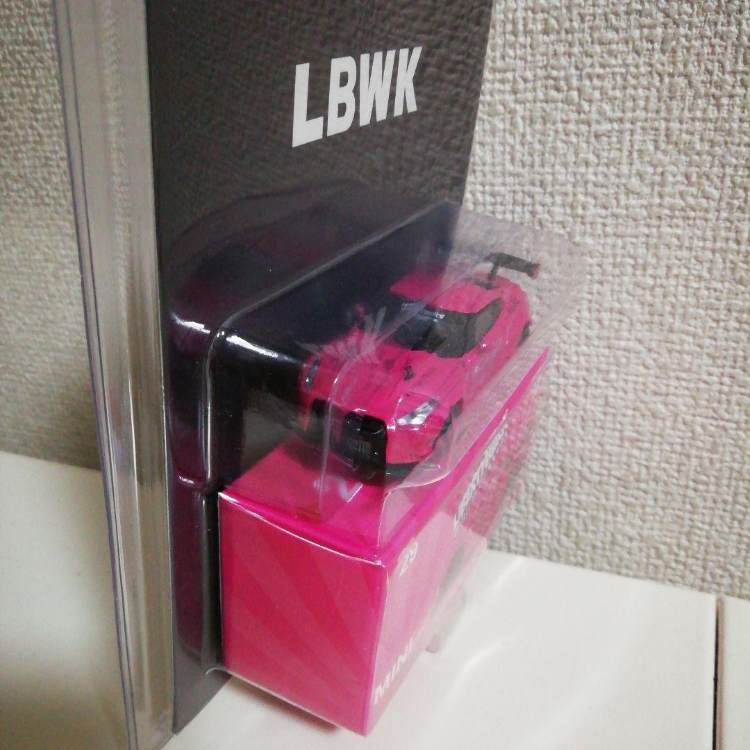 か*ー様 MINI GT LBWK Nissan GT-R Candy Pink