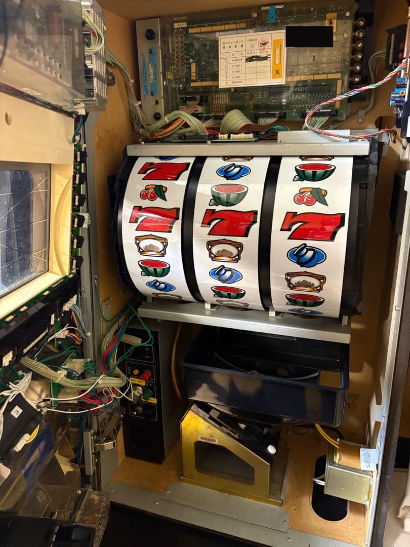 【訳アリ】山佐　ナイツ【4号機】　説明欄必読