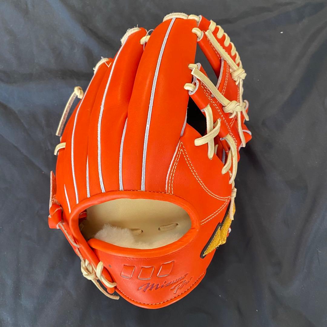 【新品・未使用】ミズノプロ　軟式用　5DNAテクノロジー　内野手用　サイズ9