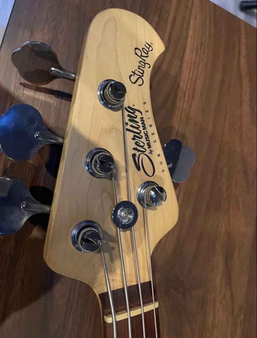 Sterling by MUSIC MAN Ray4 スティングレイ スターリン