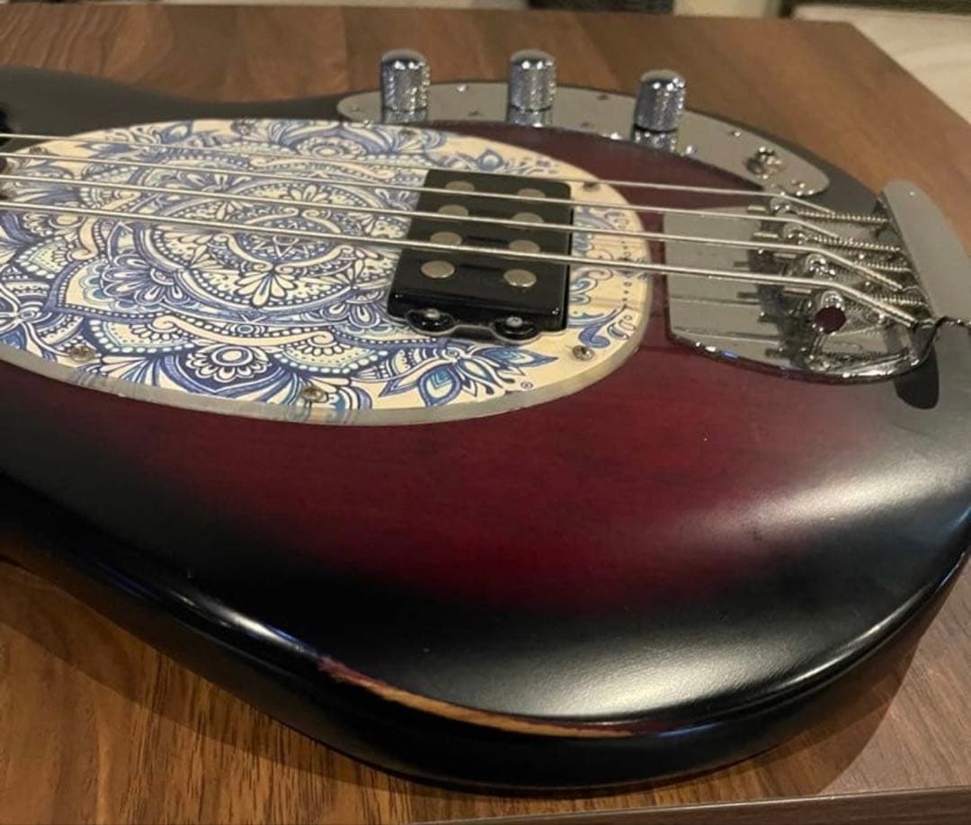 Sterling by MUSIC MAN Ray4 スティングレイ スターリン