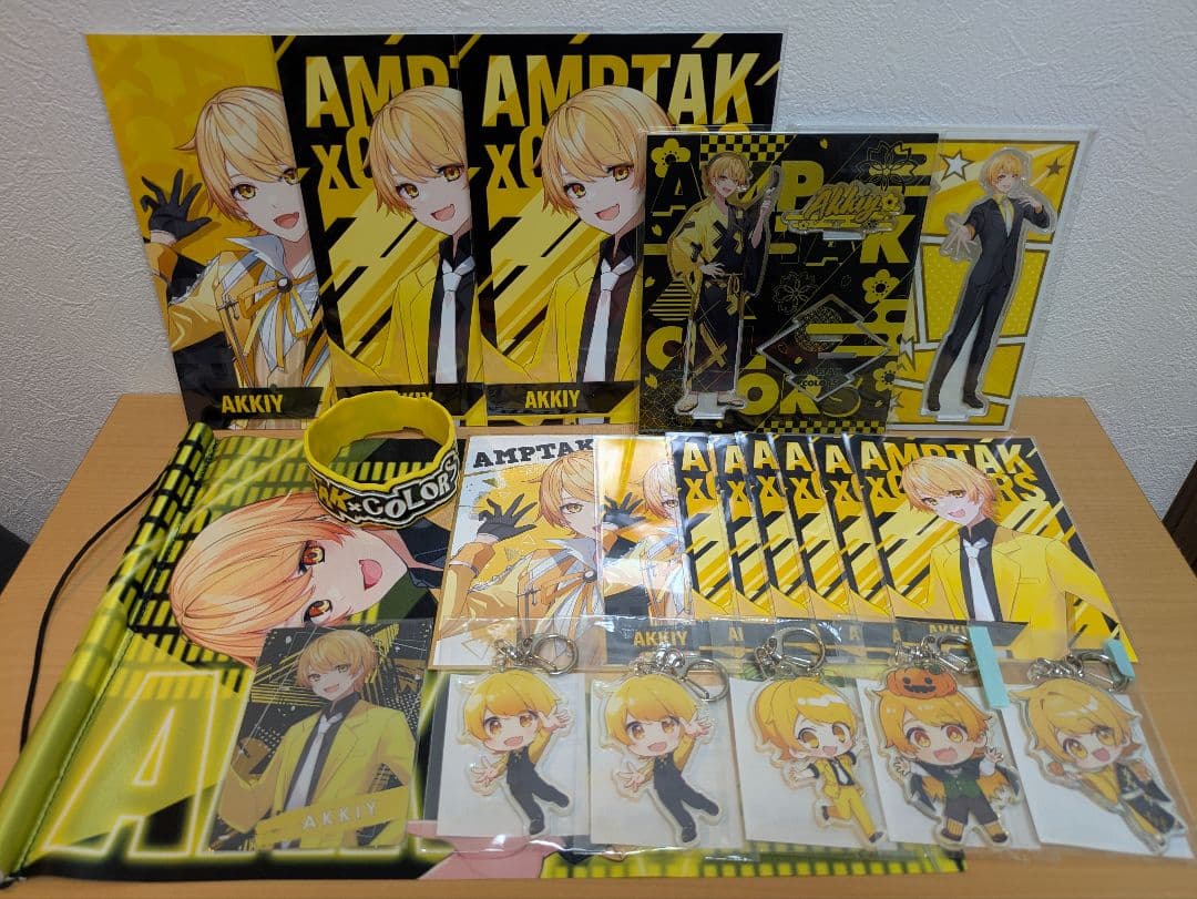 AMPTAK×COLORS　からつけあっきぃ　まとめ売り
